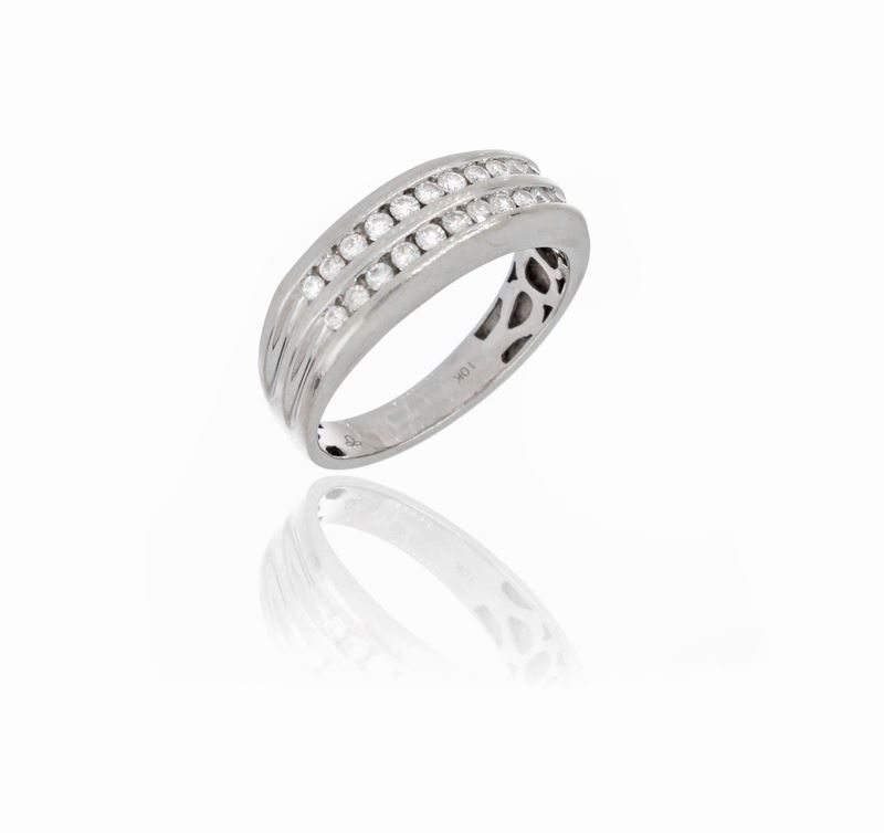 Anello in Oro con Diamanti
