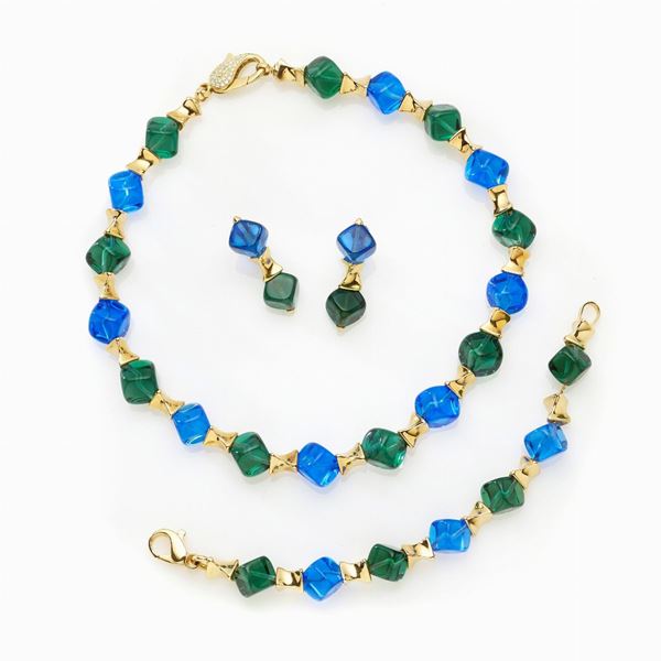 Colored parure