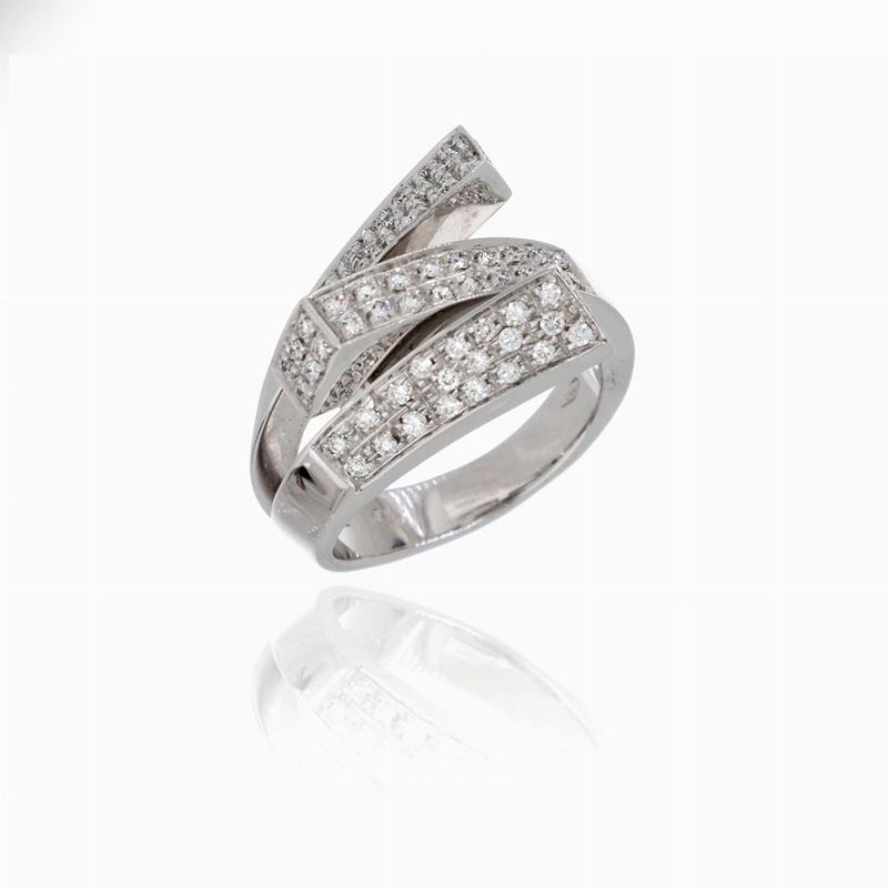 Anello Intreccio con Diamanti