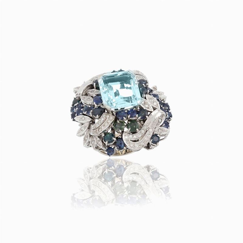 Anello in Oro Bianco con Acquamarina e Diamanti