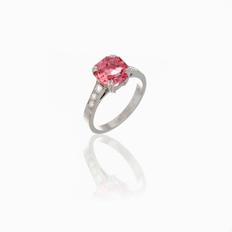 Anello con Tormalina