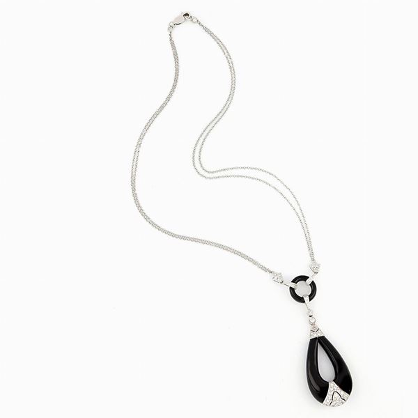 Deco style necklace