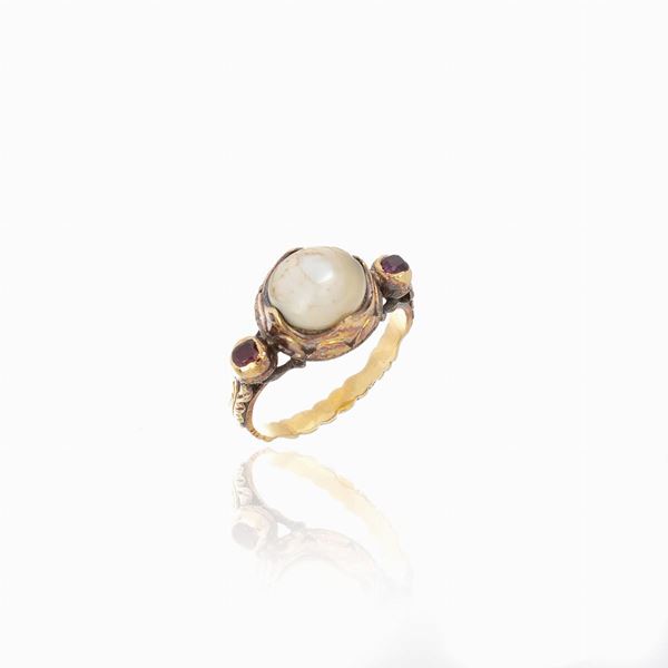Anello antico 