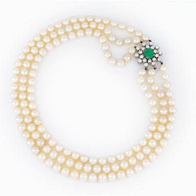Collana di Perle con Fermezza con Diamanti e Smeraldo