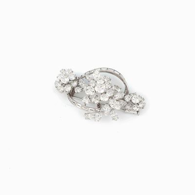Spilla Floreale con Diamanti