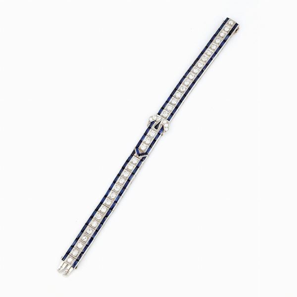 Bracelet with diamonds and synthetic sapphires