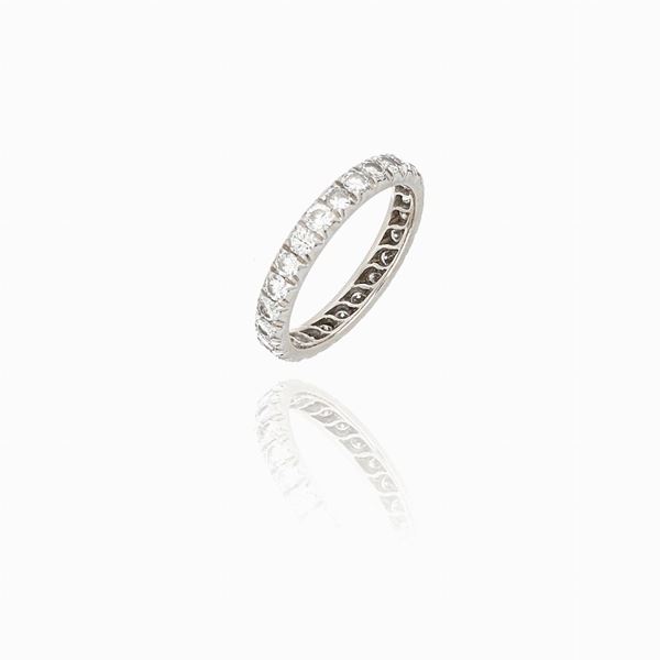 Eternelle ring