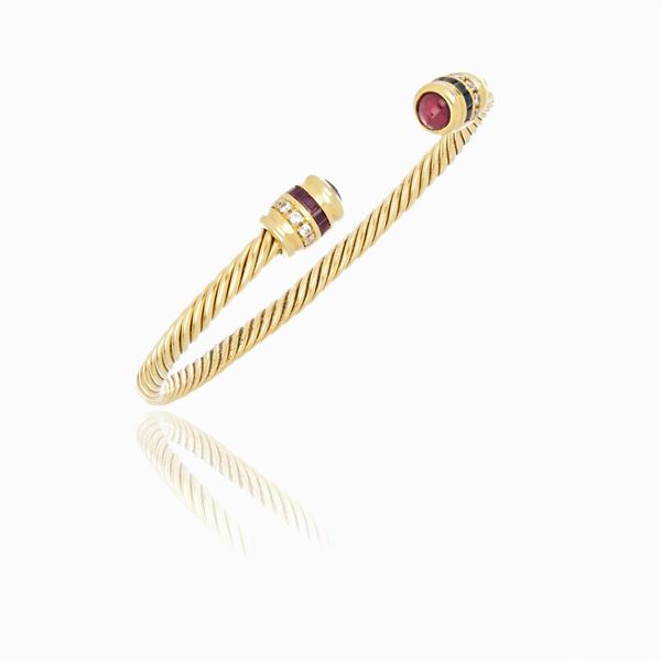 Bracciale rigido