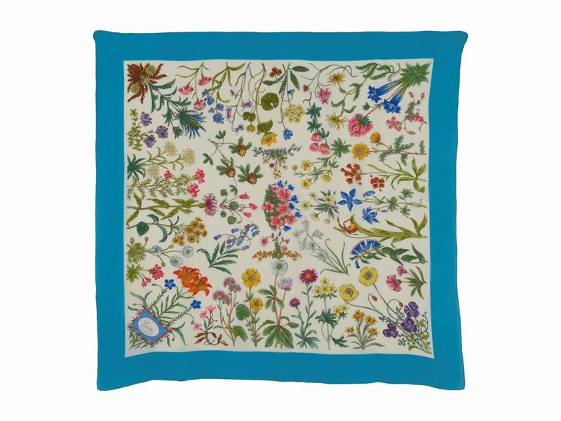 Foulard Gucci Fiori delle Alpi, V. Accornero