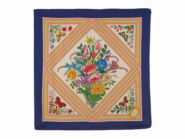 Gucci : Gucci Triangoli scarf, V. Accornero  - Auction LUXURY GOODS - Faraone Casa d'Aste
