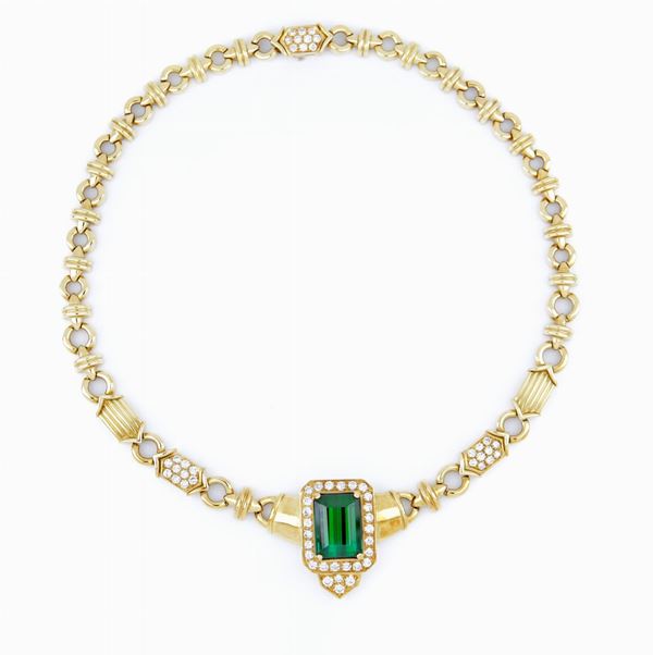 Necklace with topaz 