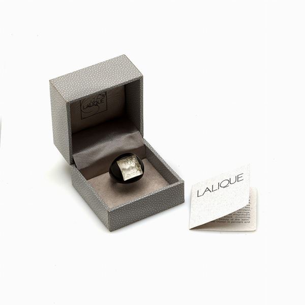 Lalique Arethuse ring with the original box