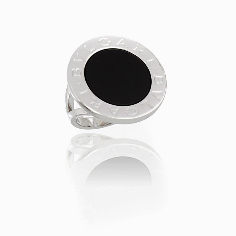Anello Bulgari Oro Bianco e Onice