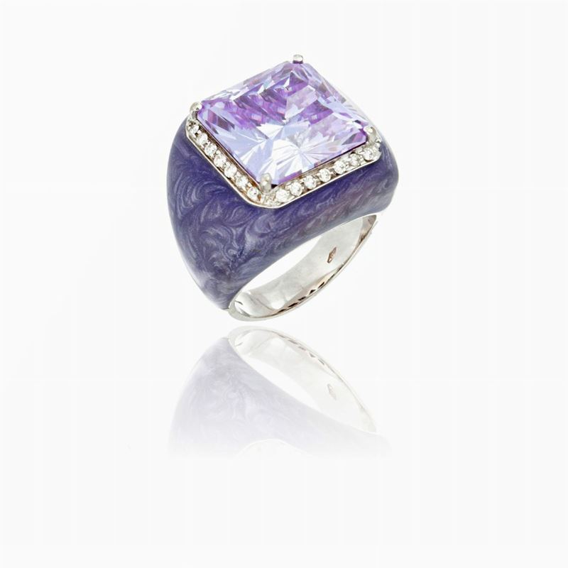 Anello in Oro Bianco con Zirconia Cubica