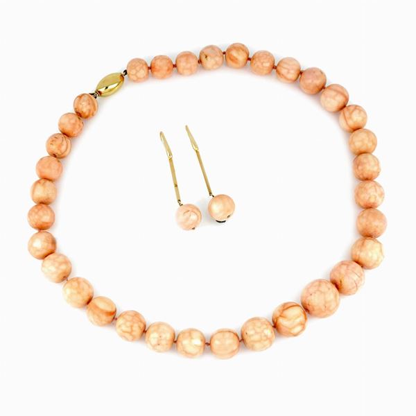 Necklace and earrings of pink coral and yellow gold   - Auction GIOIELLI E OROLOGI - Faraone Casa d'Aste