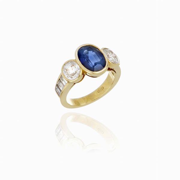 Anello con zaffiro e diamanti