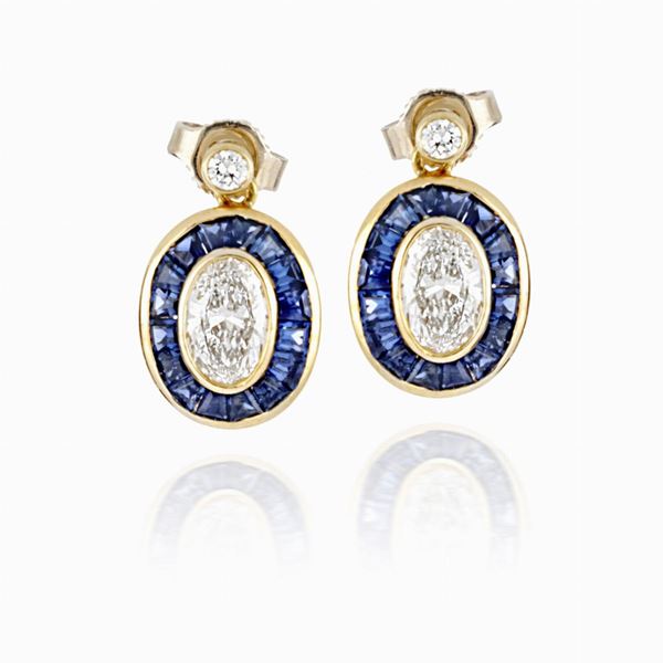 Earrings with sappire and diamonds