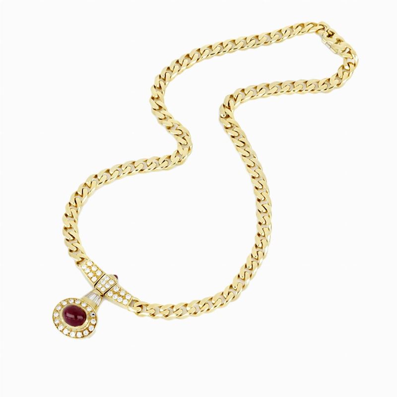 Collana con Rubino Cabochon e Diamanti