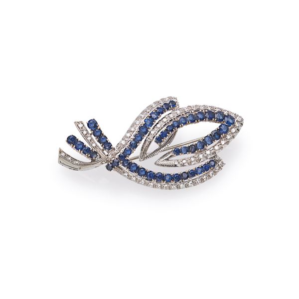 Spilla diamanti e zaffiri  - Auction GIOIELLI E OROLOGI - Faraone Casa d'Aste