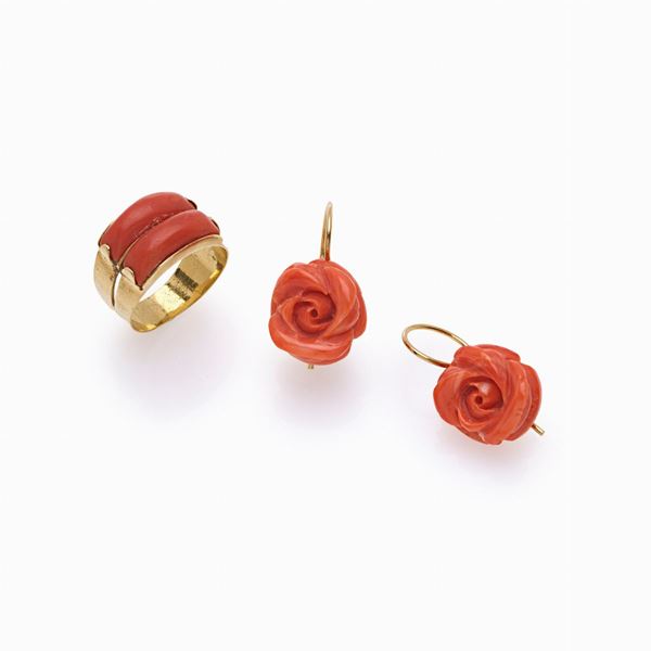 Gold earring and ring with coral