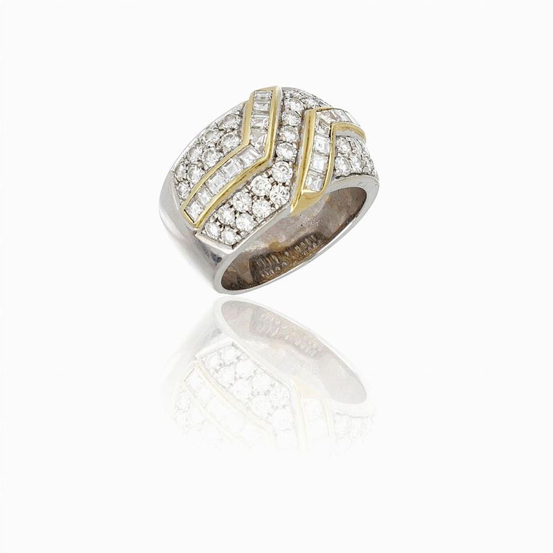 Anello Oro Bianco e Giallo con Diamanti