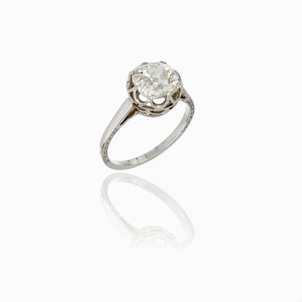 Solitaire ring