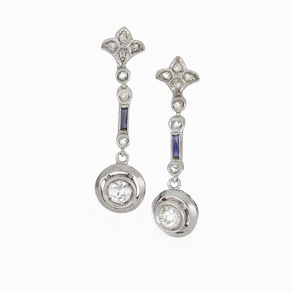 Orecchini platino, diamanti e zaffiri  - Auction GIOIELLI E OROLOGI - Faraone Casa d'Aste