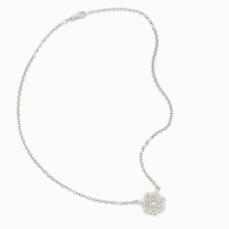 Collana con Fiore Diamanti
