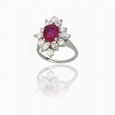 Anello Oro Bianco Rubino e Diamanti
