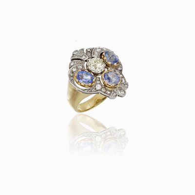 Anello Oro Giallo e Bianco con Zaffiri e Diamanti