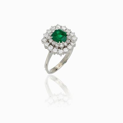 Anello Oro Bianco Smeraldo e Diamanti