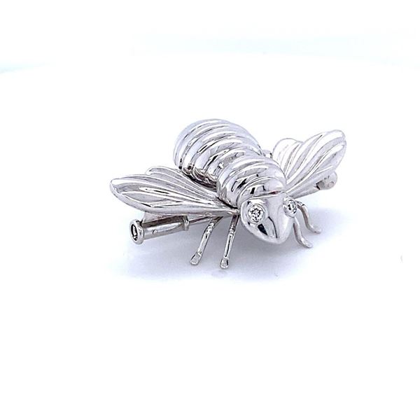 Sabbadini : Ape brooch in white gold  - Auction GIOIELLI, OROLOGI E VINTAGE LUXURY GOODS - Faraone Casa d'Aste