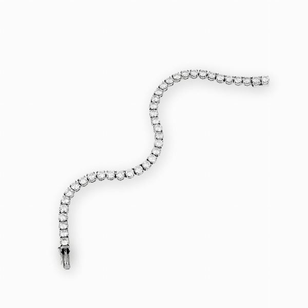 Tennis bracelet platinum diamonds
