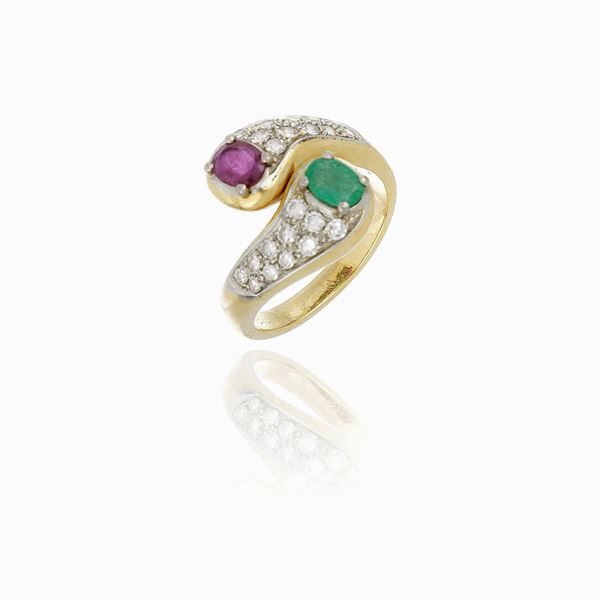 Anello contrarié smeraldo e rubino