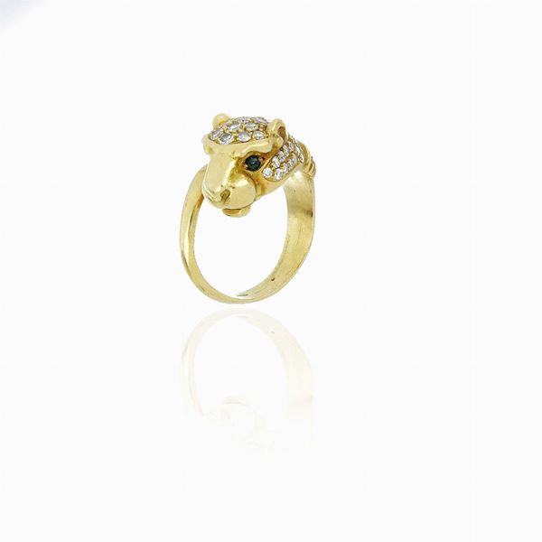 Anello oro giallo e diamanti