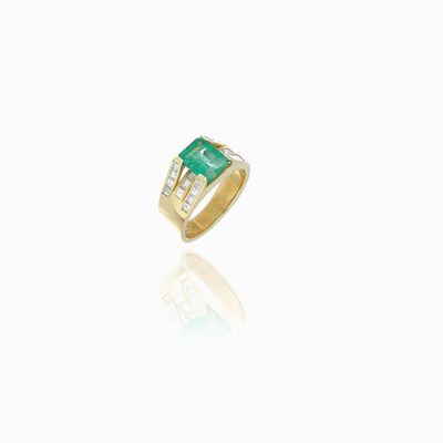 Anello Oro Giallo e Smeraldo