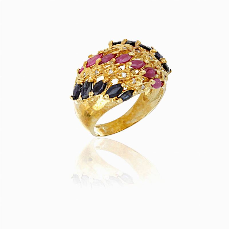 Anello in oro zaffiri e rubini