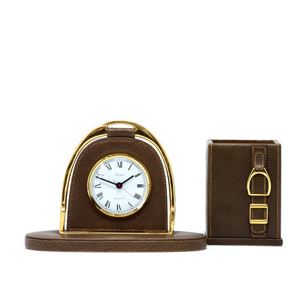 Gucci - Gucci pen holder and table clock