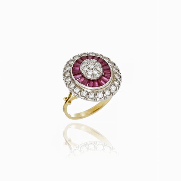 Diamond rubies ring