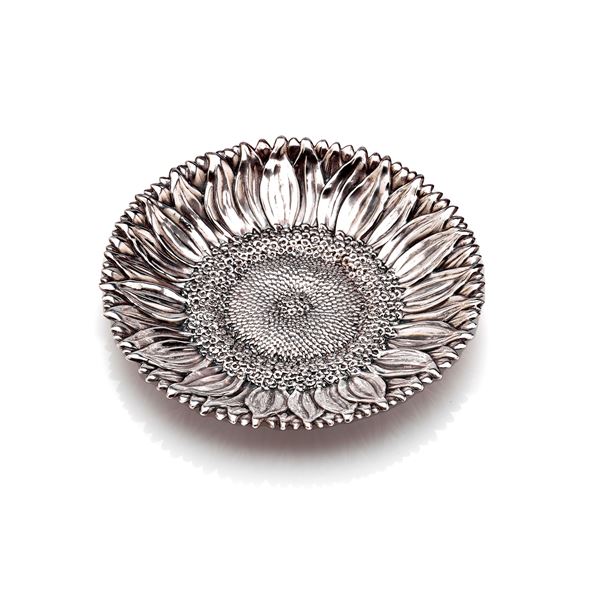 Buccellati : Buccellati silver flower  - Auction GIOIELLI, OROLOGI E VINTAGE LUXURY GOODS - Faraone Casa d'Aste