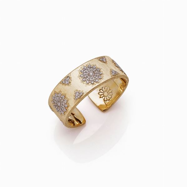 Gold diamond cuff bracelet  - Auction GIOIELLI, OROLOGI E VINTAGE LUXURY GOODS - Faraone Casa d'Aste