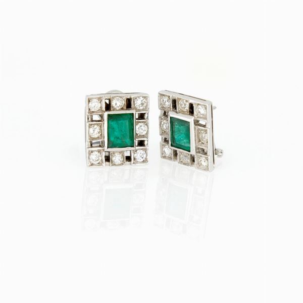 Emerald diamond earrings