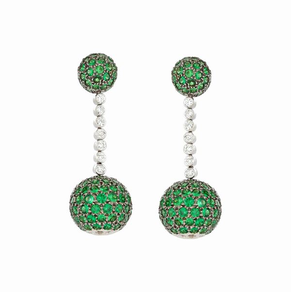 Orecchini pendenti diamanti e smeraldi  - Auction GIOIELLI E OROLOGI - Faraone Casa d'Aste