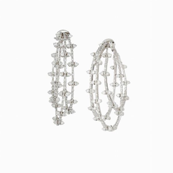 Gold diamond earrings