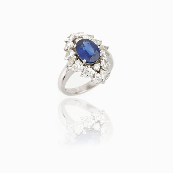 Sapphire diamond ring