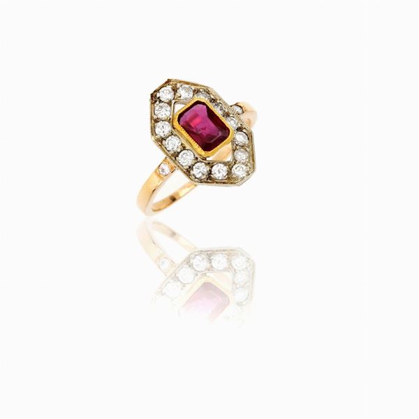 Anello oro  14Kt con rubino e diamanti  - Asta GIOIELLI E OROLOGI - Faraone Casa d'Aste