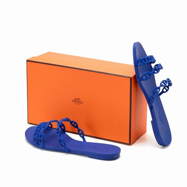 Hermes : Sandalo Hermès gomma blu  - Asta GIOIELLI OROLOGI E LUXURY GOODS - Faraone Casa d'Aste