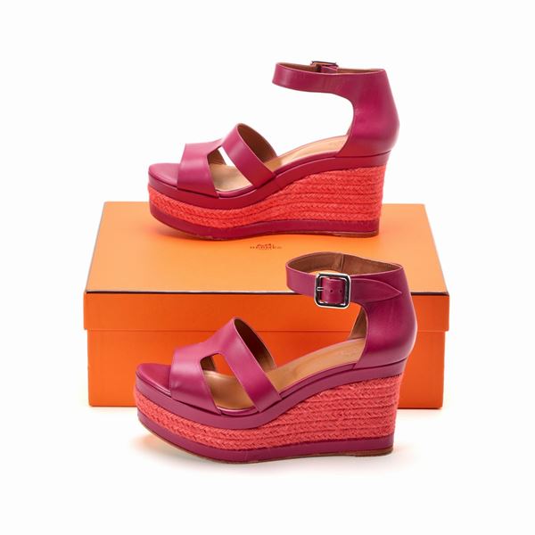 Hermes - Hermès leather wedge sandals