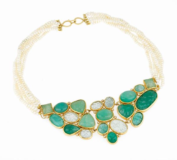 Gold emeralds pearls necklace