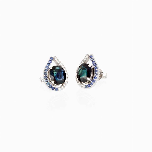Gold sapphire and diamond earrings